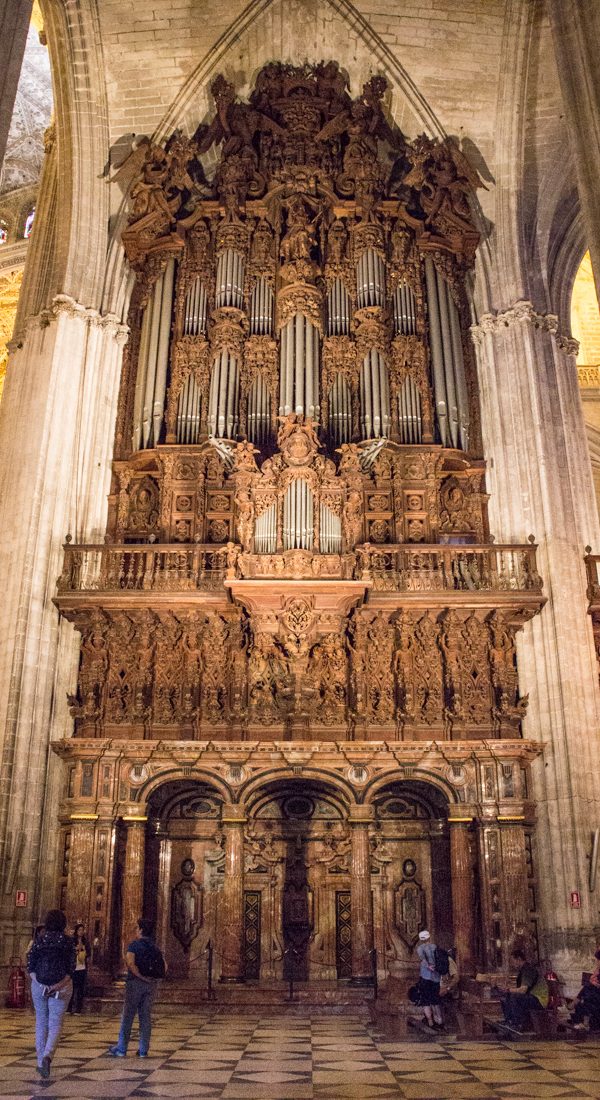 Orgel am Chor
